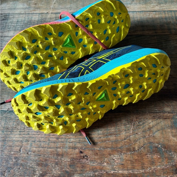 SIZE 12 - Asics Men's GEL-Trabuco 11 - Picture 2 of 5